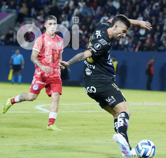FBL-LIBERTADORES-INDEPENDIENTE-ARGENTINOS