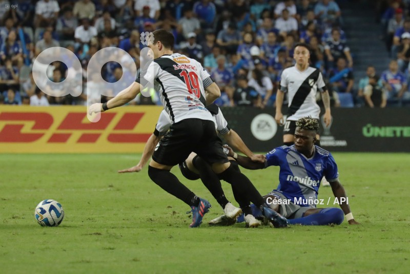 FBL-SUDAMERICANA-EMELEC-DANUBIO