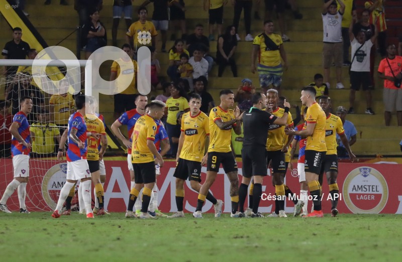 FBL-LIB-BARCELONA-CERRO PORTEÑO