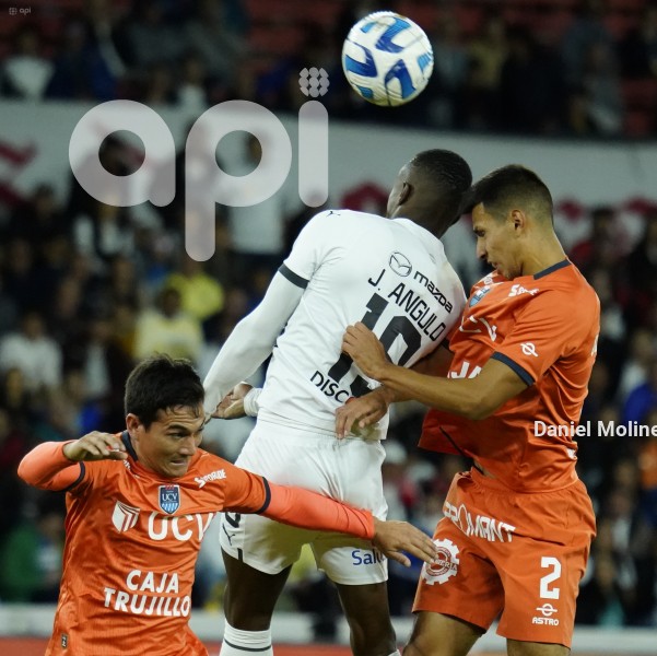 FBL-SUDAMERICANA-LIGA-CESARVALLEJO