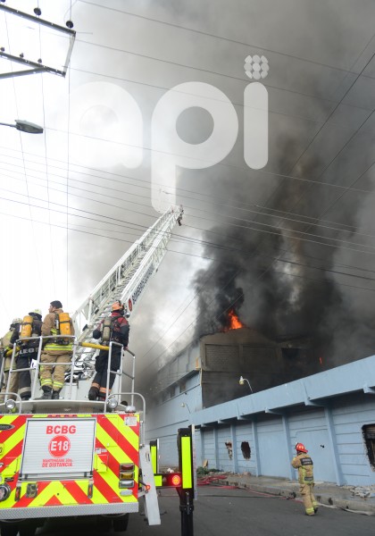 GYE-INCENDIO BODEGAS