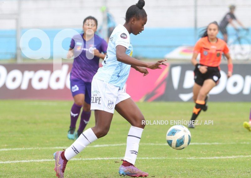 FBL-SUPERLIGA-FEMENINA-CATOLICA-NUSTAS