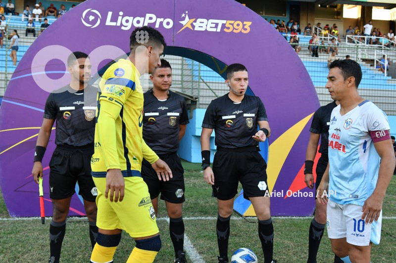 FBL-LIGAPRO-MANTA - VARGAS TORRES