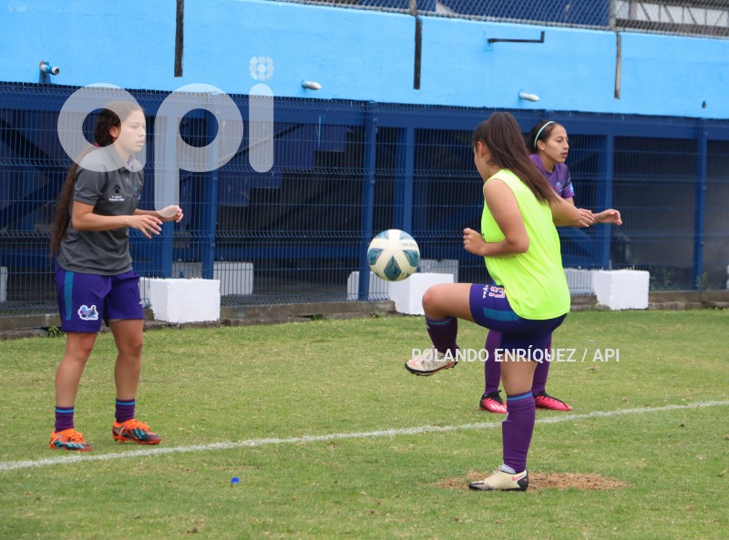 FBL-SUPERLIGA-FEMENINA-CATOLICA-NUSTAS