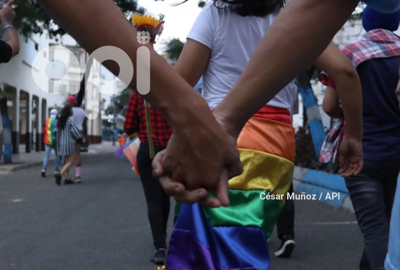 GYE-DESFILE ORGULLO