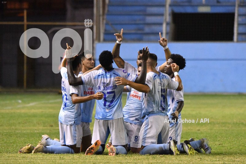FBL-LIGAPRO-MANTA - VARGAS TORRES