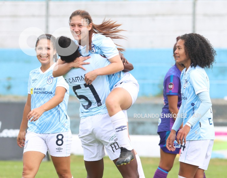 FBL-SUPERLIGA-FEMENINA-CATOLICA-NUSTAS