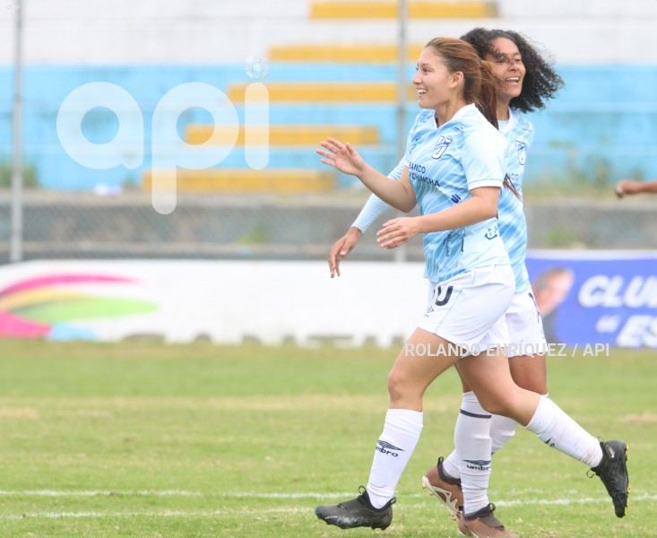 FBL-SUPERLIGA-FEMENINA-CATOLICA-NUSTAS