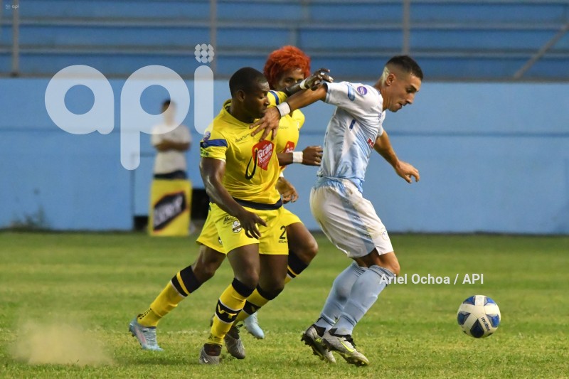 FBL-LIGAPRO-MANTA - VARGAS TORRES