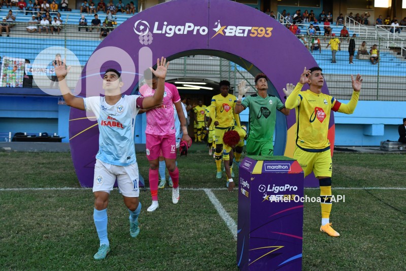 FBL-LIGAPRO-MANTA - VARGAS TORRES