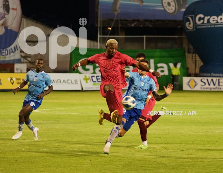 FBL-LIGA-PRO-BET593-SERIE-B-MACARA-CHACARITAS-