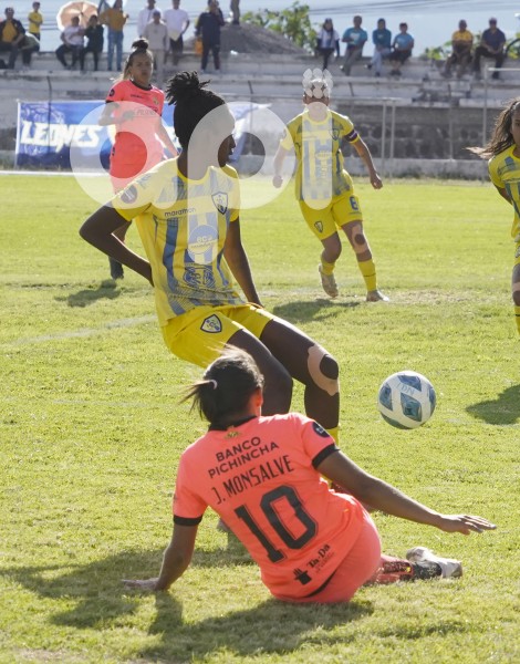 FBL-SUPERFEM-LEONES-BARCELONA