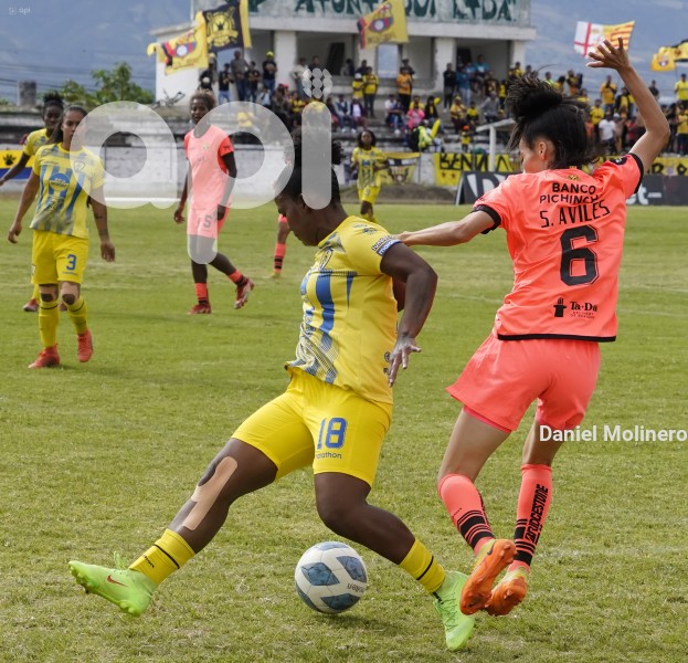 FBL-SUPERFEM-LEONES-BARCELONA