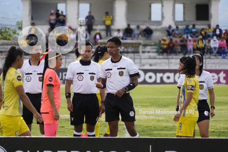 FBL-SUPERFEM-LEONES-BARCELONA