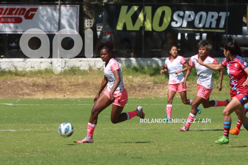 FBL-SUPERLIGA-FEMENINA-NACIONAL-NANAS
