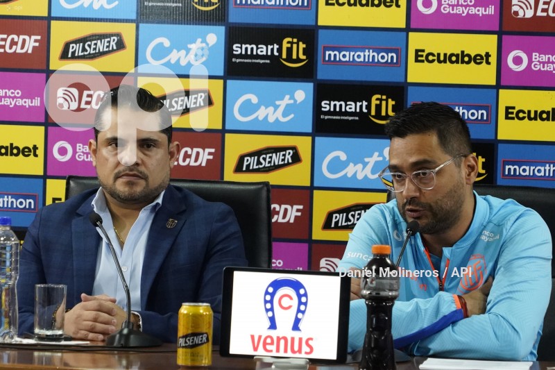 FBL-ANDRES-USME-TRIFEMENINA