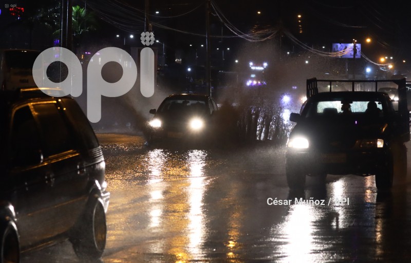 GYE-LLUVIA-JULIO