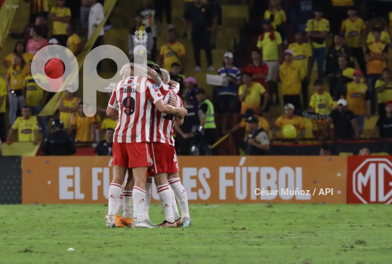 FBL-SUDAMERICANA-BARCELONA-ESTUDIANTES
