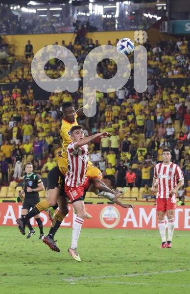 FBL-SUDAMERICANA-BARCELONA-ESTUDIANTES