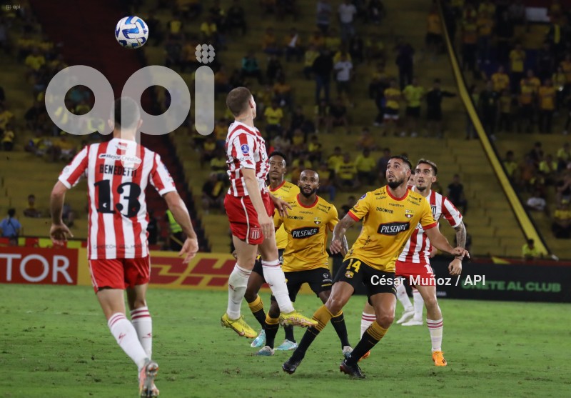 FBL-SUDAMERICANA-BARCELONA-ESTUDIANTES