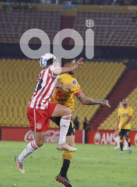 FBL-SUDAMERICANA-BARCELONA-ESTUDIANTES