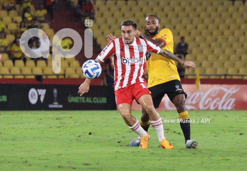 FBL-SUDAMERICANA-BARCELONA-ESTUDIANTES