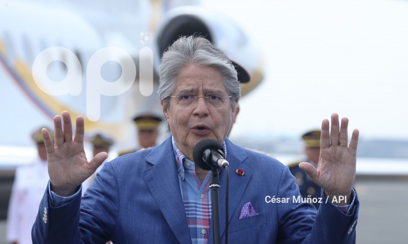 GYE-VIAJE GUILLERMO LASSO