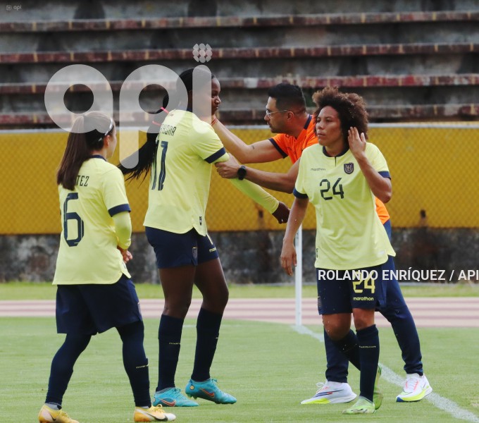 FBL-SELECCION-FEMENINA-ECUADOR-CUBA