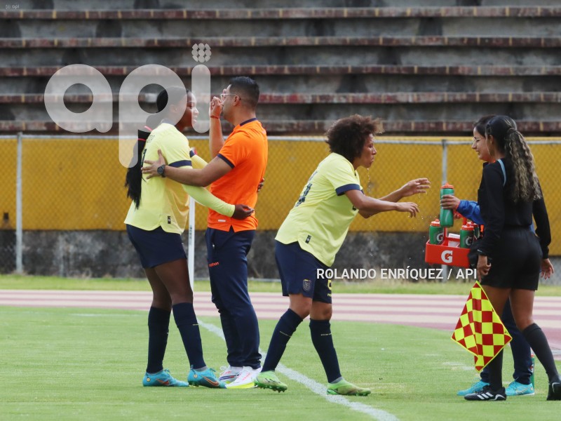 FBL-SELECCION-FEMENINA-ECUADOR-CUBA