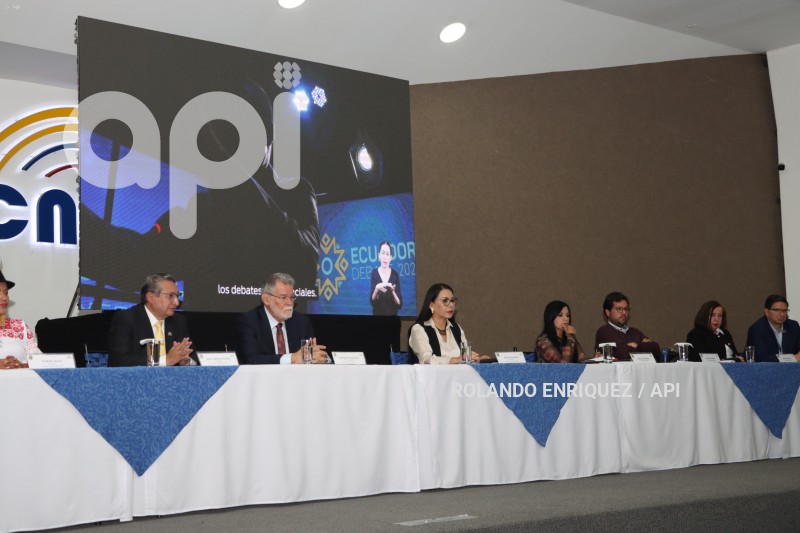 EJES-DEBATE-PRESIDENCIAL-CNE