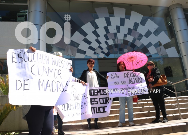 AUDIENCIA-CREDITOS-EDUCATIVOS