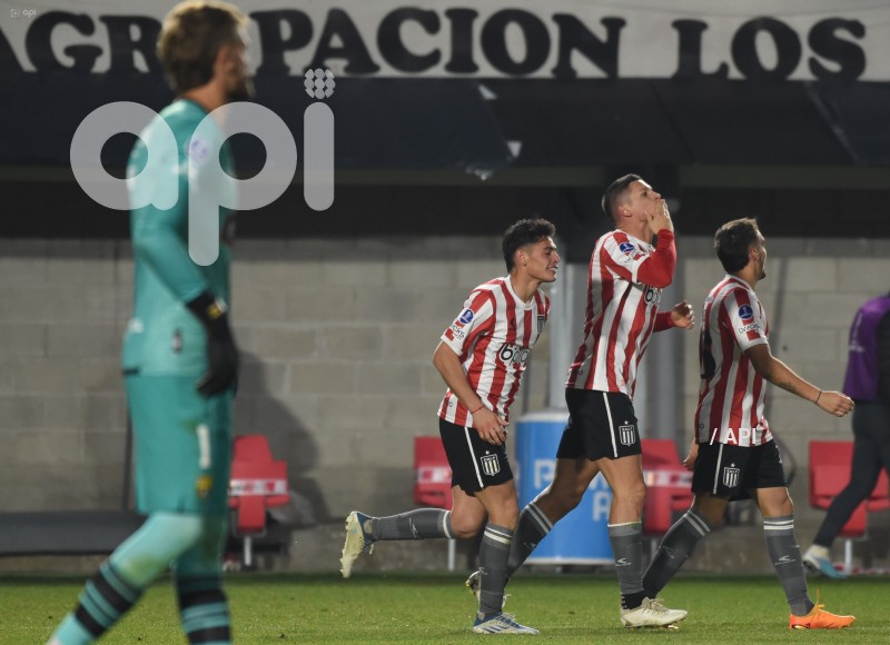 FBL-SUDAMERICANA-ESTUDIANTES-BARCELONA