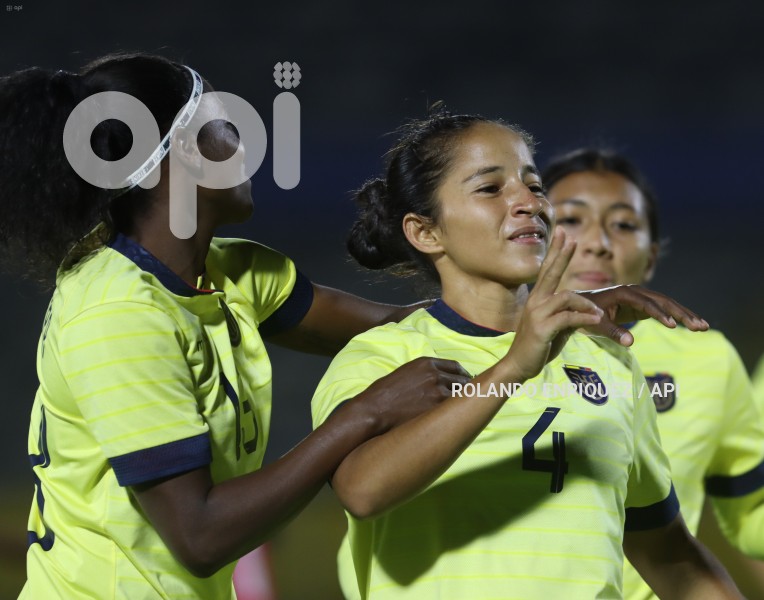 FBL-SELECCION-FEMENINA-ECUADOR-CUBA