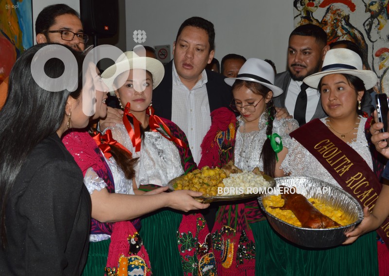 CUENCA-LANZAMIENTO-FESTIVAL DEL SANCOCHO