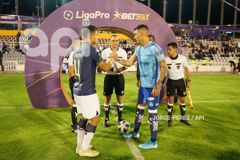 FBL-LIGA-PRO-BET593-SERIE-B-MACARA-BUHOS-