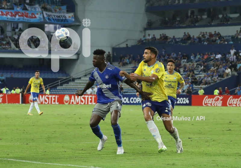FBL-SUD-EMELEC-SPORTING CRISTAL