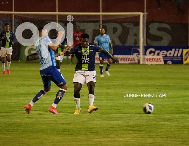 FBL-LIGA-PRO-BET593-SERIE-B-MACARA-BUHOS-