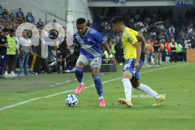 FBL-SUD-EMELEC-SPORTING CRISTAL