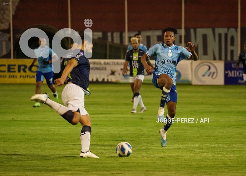 FBL-LIGA-PRO-BET593-SERIE-B-MACARA-BUHOS-