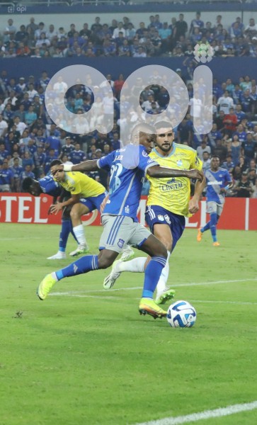 FBL-SUD-EMELEC-SPORTING CRISTAL