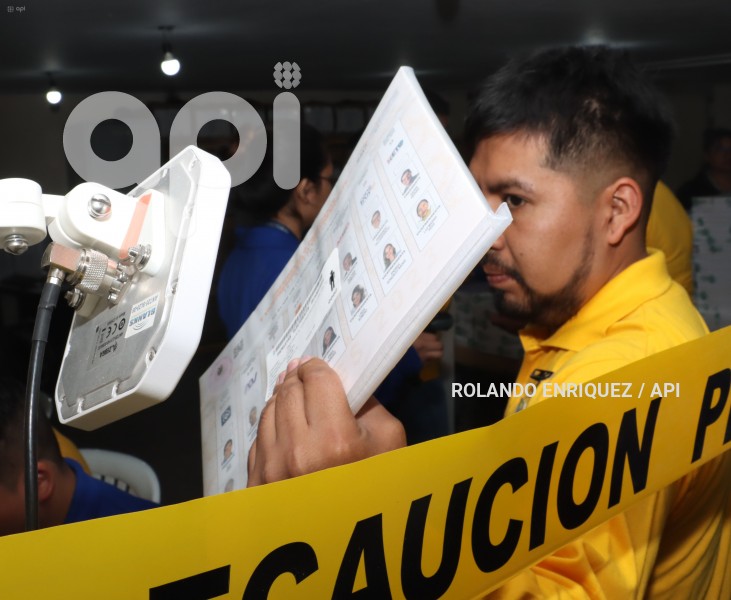MATERIAL-ELECTORAL-CNE-IGM