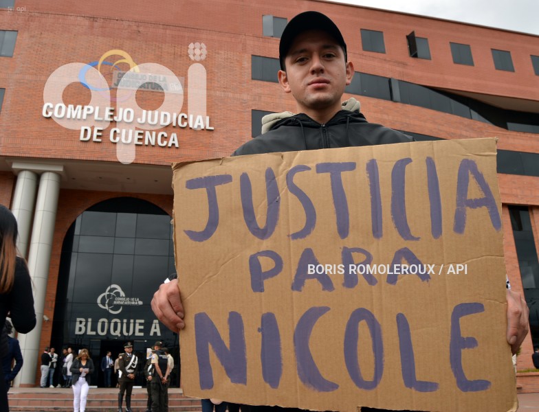 CUENCA-PLANTON -POR TENTATIVA DE FEMICIDIO