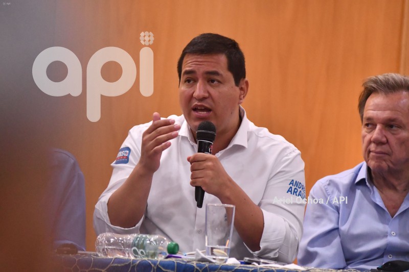 MANTA-LUISA-GONZALEZ-ELECCIONES-CAMPANA