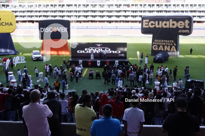 FBL-PRESENTACION-PAOLO-GUERRERO