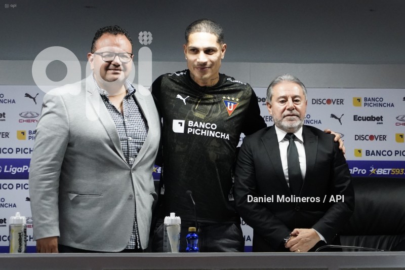 FBL-PRESENTACION-PAOLO-GUERRERO