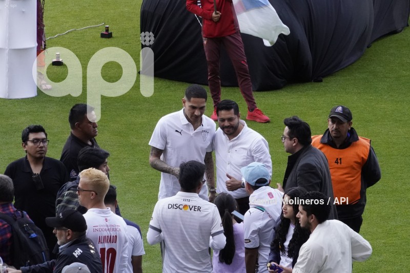 FBL-PRESENTACION-PAOLO-GUERRERO