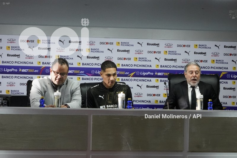 FBL-PRESENTACION-PAOLO-GUERRERO