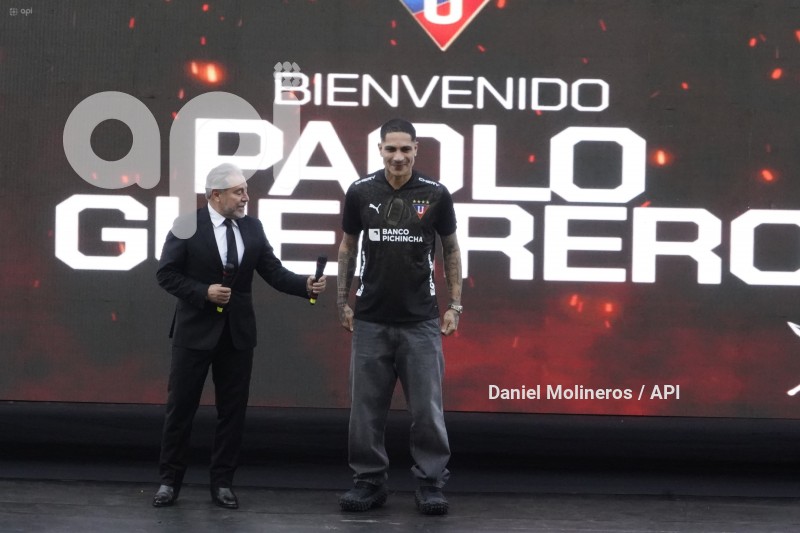 FBL-PRESENTACION-PAOLO-GUERRERO