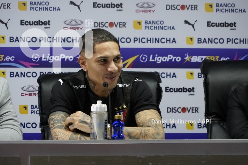 FBL-PRESENTACION-PAOLO-GUERRERO
