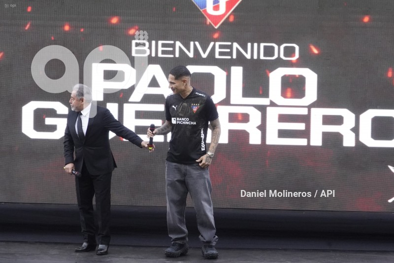 FBL-PRESENTACION-PAOLO-GUERRERO